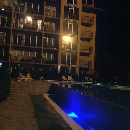 Sanny View South- студия мир авангарда Appartement